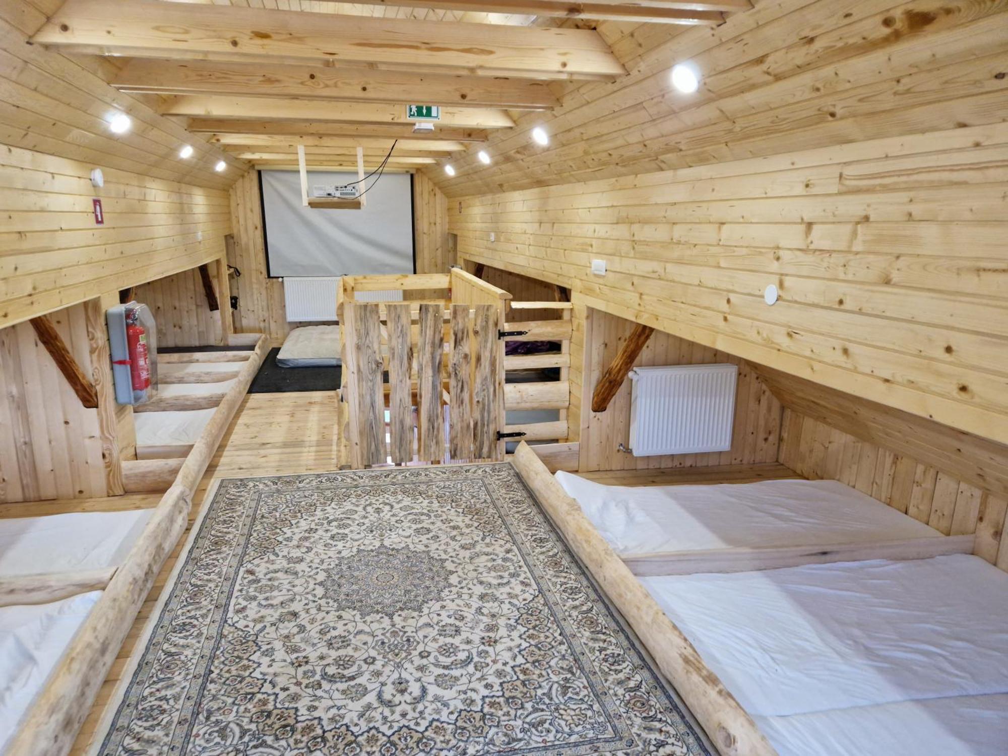 Hotel Cowboy'S Land Visnja Gora Esterno foto